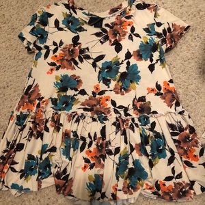 Agnes & Dora ruffle floral top